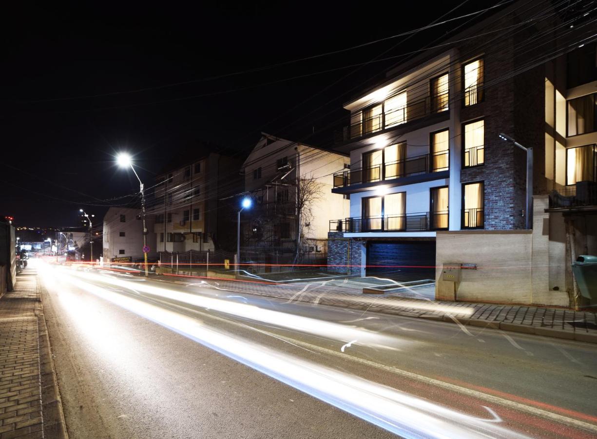 Cubrio Apartments Iasi Exterior photo