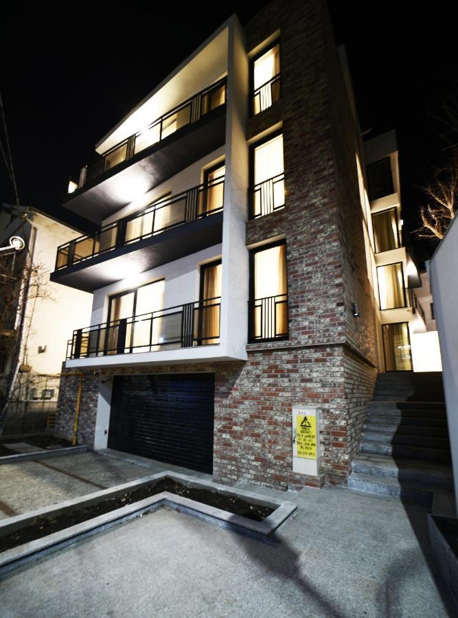 Cubrio Apartments Iasi Exterior photo