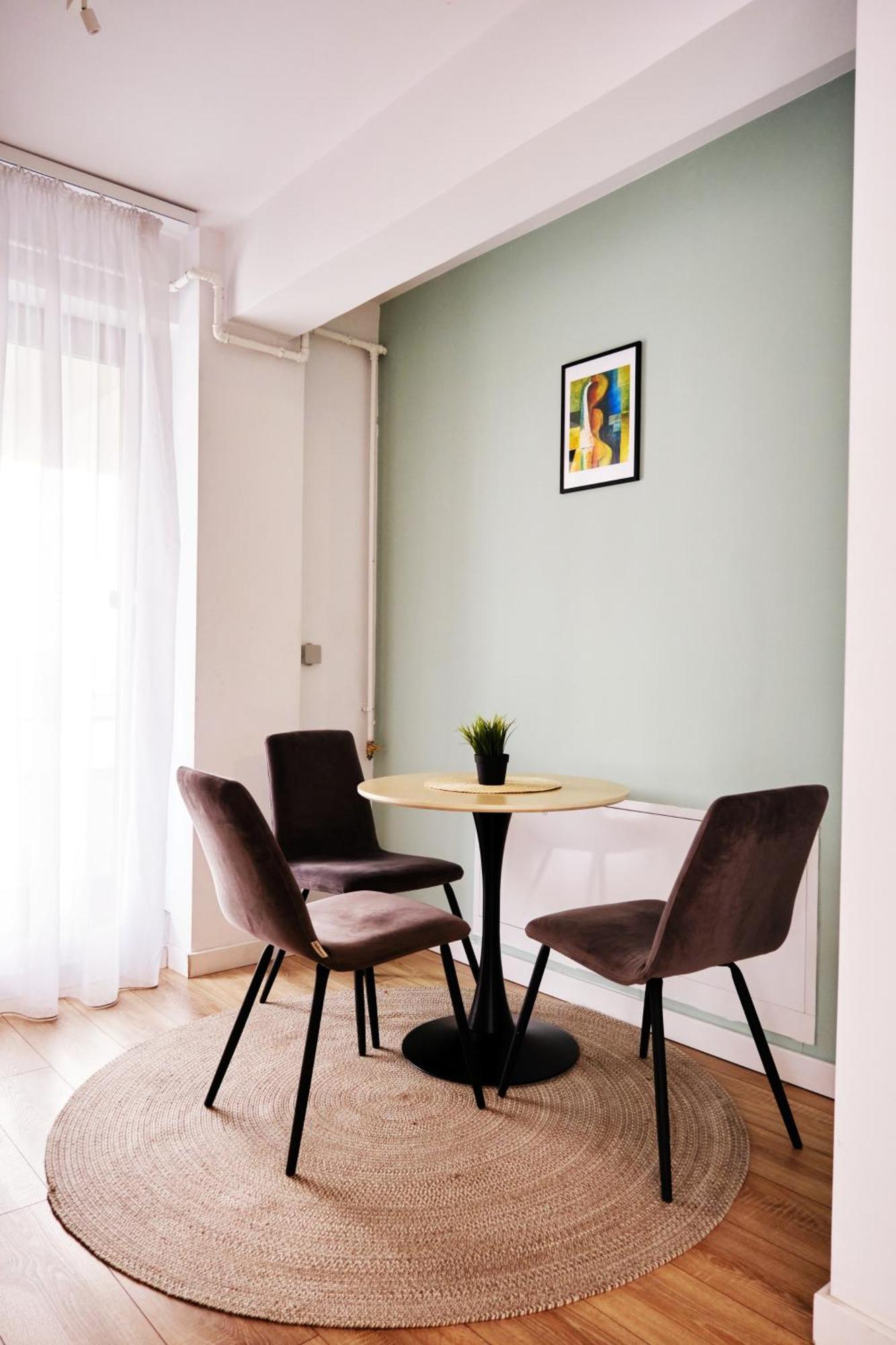 Cubrio Apartments Iasi Exterior photo